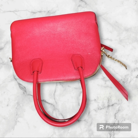 Red Micheal Kors  hobo bag with gold hardware and additional strap for shoulder - Picture 3 of 9